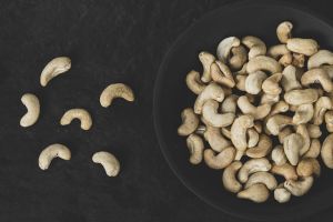Whole Raw Cashew Nuts