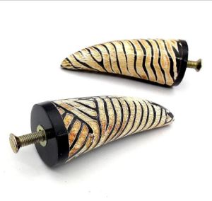 Horn Knobs