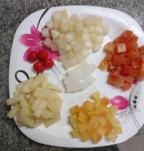 Canned Fruit Cocktail