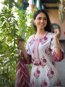 Ladies Cotton Jaipuri Kurti Pant and Dupatta Set