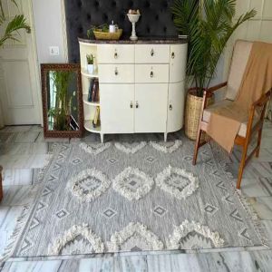 A63 White &AMP; Grey Flat Weave Wool Durries