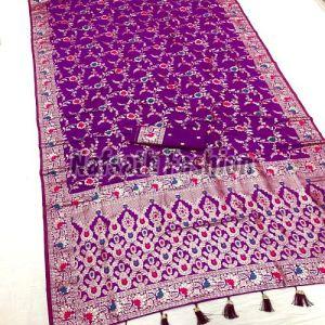 Floral Design Multicolor Banarasi Silk Saree