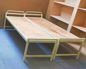 Hostel Cots