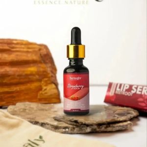 30ml Henaly Strawberry Lip Serum
