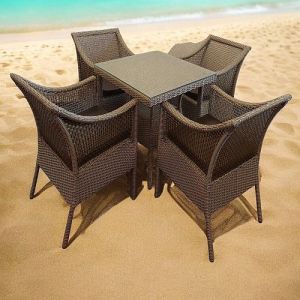 Maharaja Four Seater Outdoor Dining Set