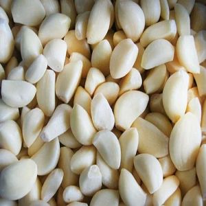A Grade Fresh Peeled Garlic