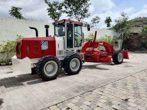 Fine FM-130 Motor Grader