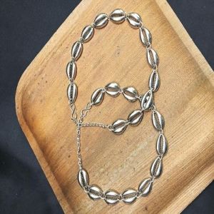 NIPSTec Metallic Cowrie Shell Anklet