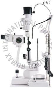 Evo 450 Slit Lamp