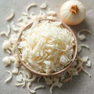 Sorted Dehydrated White Onion Flakes