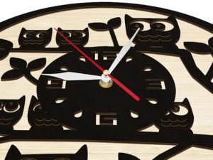 Fox Owl Numeral Round Clock