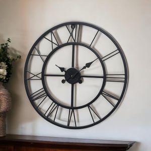 Round Wall Clock