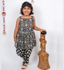 Girls Elegent Black Dhoti Salwar Suits