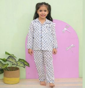 Girls Giraffe Print Night Suits