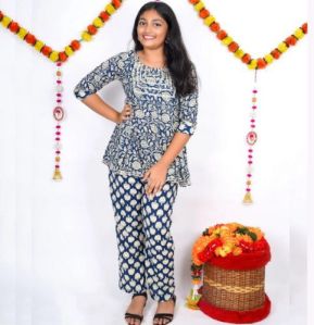 Girls Lace Charm Co Ord Set