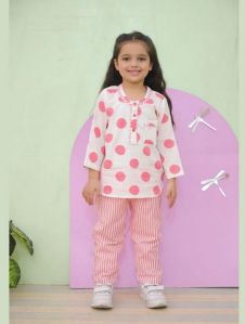 Girls Polka Dot Pink Night Suits