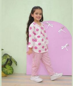 Girls Polka Dot Purple Night Suits