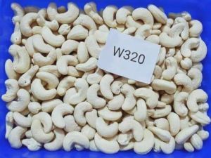 W320 Cashew Nuts