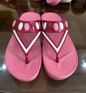 Ladies Casual Wear Pink PU Slipper
