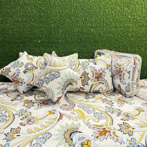 5 Pcs Polycotton Ethnic Print Quilted Bedding Set