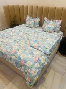 Multicolor Printed Quilted Double Bed Comforter Set