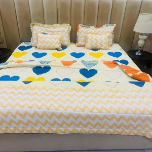Multicolor Printed Quilted Double Bed Comforter Set