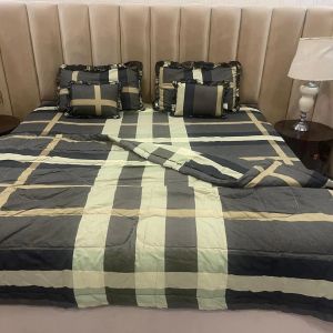 Multicolor Printed Quilted Double Bed Comforter Set