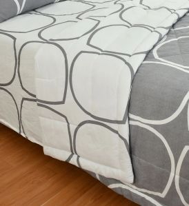 4 Pcs Double Size Printed AC Comforter Set