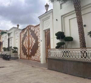 Cast Iron Compound Railings