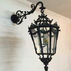 Cast Aluminium Lamps