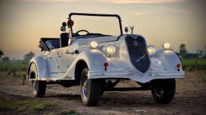 Regal Royal Vintage Car