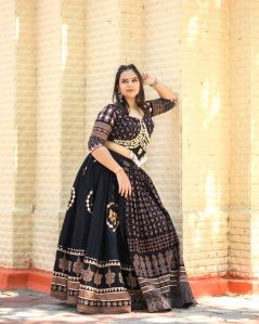 Women\'s Black Traditional Ajrakh Printed Chaniya Choli Set