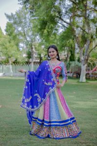 Women\'s Georgette Mirror Work Elegant Lehenga Choli