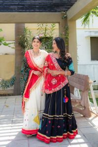 Women\'s Festive Designer Handwork Chaniya Choli Set