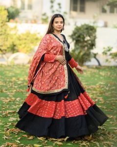 Women\'s Traditional Navratri Special Mirror Work Lehenga Choli