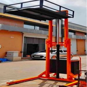 Stainless Steel Hydraulic Goods Lift