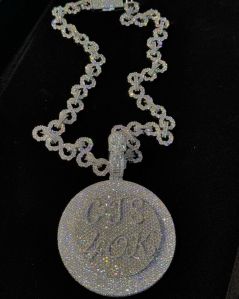 Round Silver Moissainate Pendant