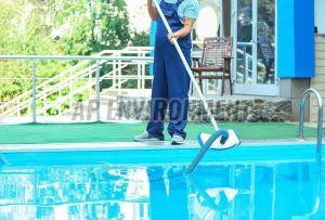 Swimming Pool Maintainence Service