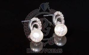 DG 0015 Women Silver Earring