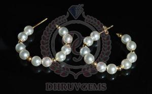 DG 0025 Ladies Gold Earring
