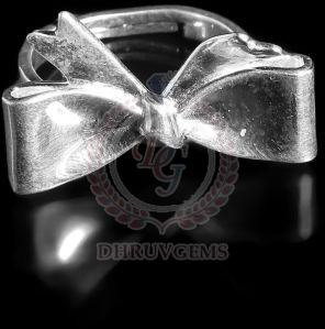 DG 0027 Ladies Silver Ring