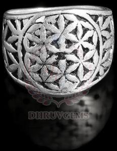 DG 0028 Ladies Silver Ring