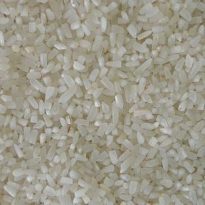 White Raw Broken Rice