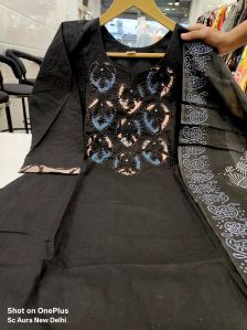 Premium Gamthi Cotton Printed Straight Kurti