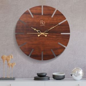 The Heritage Crown Fissure Wall Clock