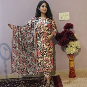 Multicolor Ladies Rayon Kurti Pant Set