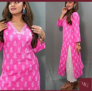 Ladies Bright Pink V Neck Full Sleeves Kurti