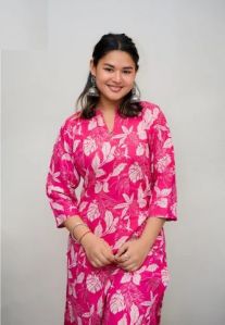 Ladies Rayon Pink Cord Set