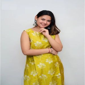 Ladies Yellow Viscose Rayon Kurta And Pant Set