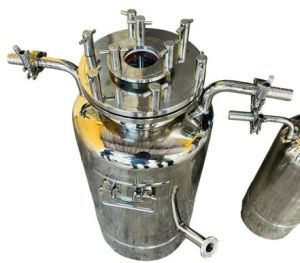 Stainless Steel Chemical Storage Tank